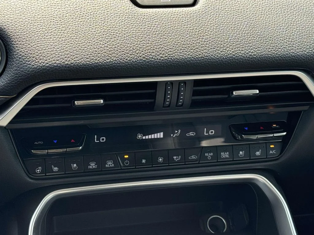 2026 Mazda CX-90 Preferred Package | CarEdge | CarEdge