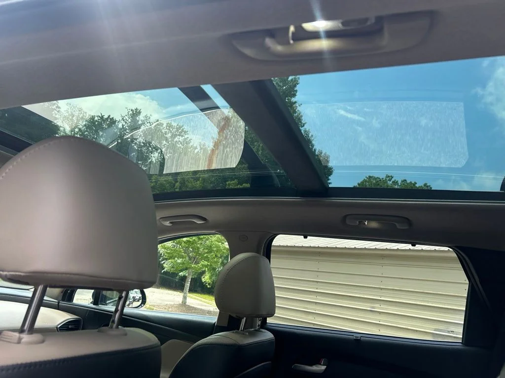 Used 2022 Blue Hyundai Limited image 32