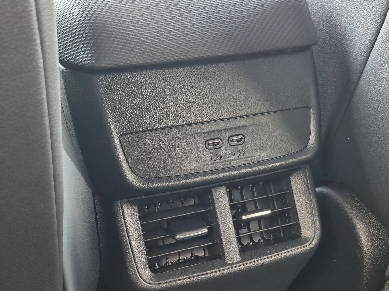 2027 Chevrolet Equinox LT - Photo 22