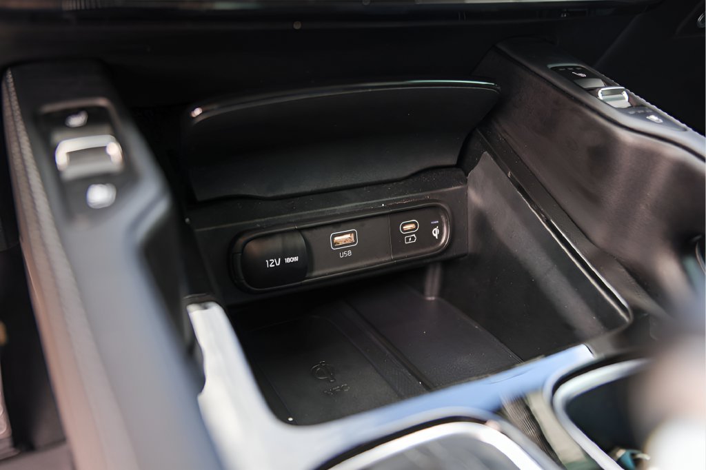 2025 Kia Telluride SX - Photo 22