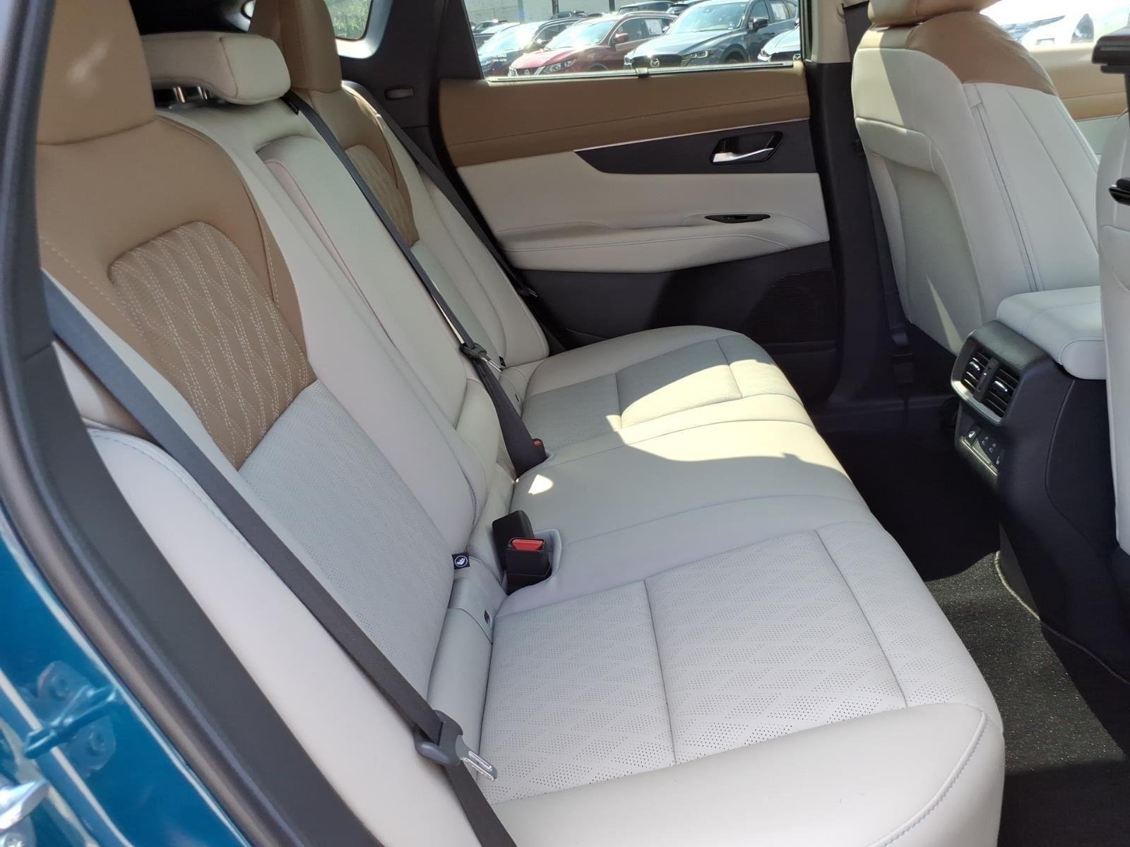 New 2026 Aurora Blue Pearl Metallic / Super Black Two-tone Nissan Platinum image 20