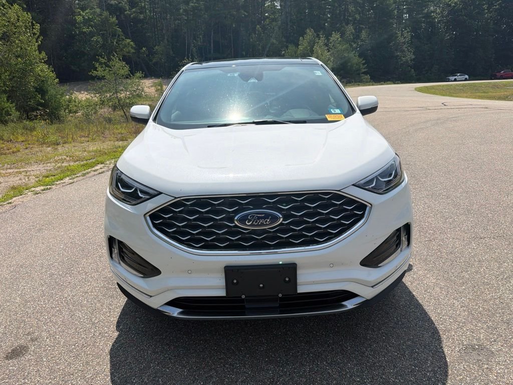 Used 2024 Star White Ford Titanium image 2