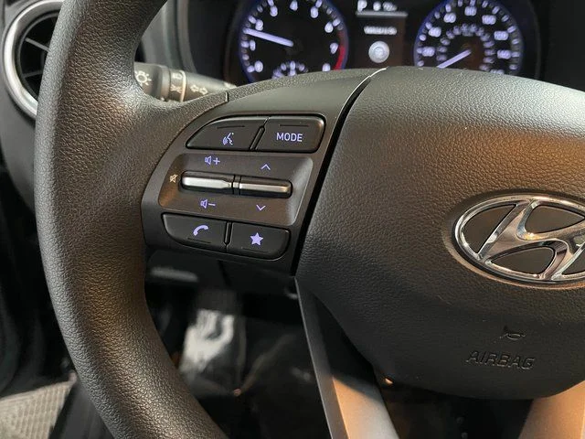 Used 2023 Gray Hyundai SEL image 31