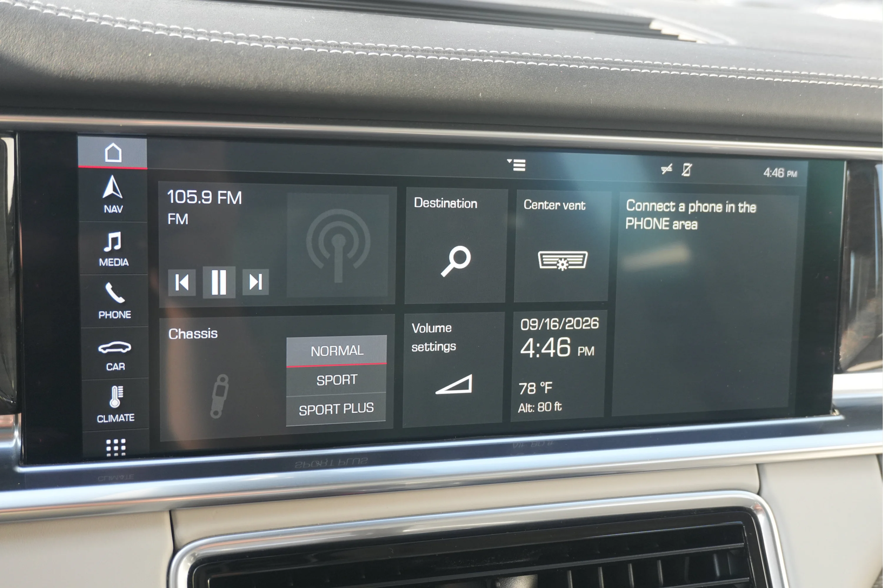Used 2020 Dolomite Silver Metallic Porsche 4 E-Hybrid image 33