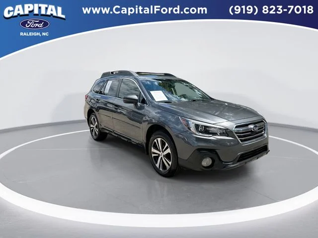 Used 2018 Gray Subaru 2.5i image 2