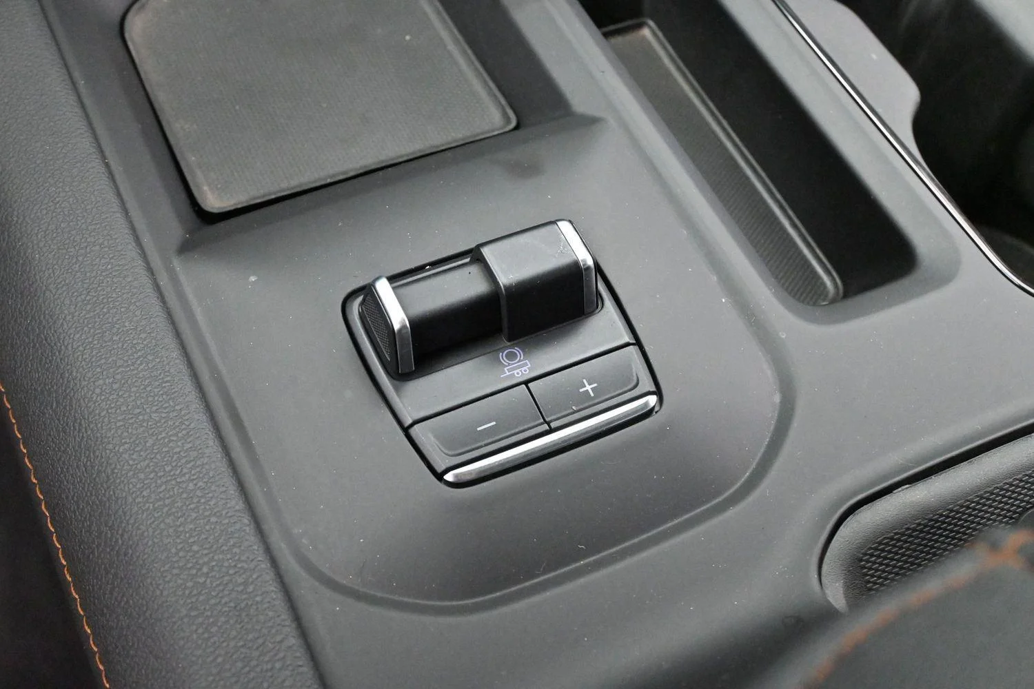 Used 2024 Onyx Black GMC AT4 image 20