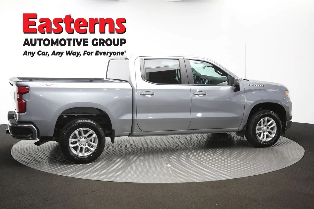 Used 2023 Gray Chevrolet LT image 45