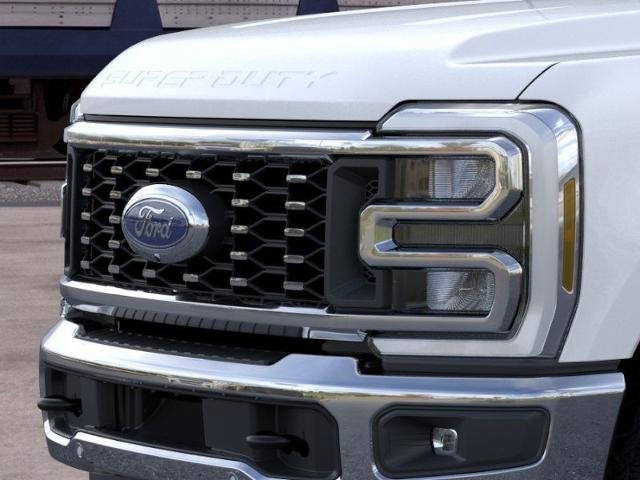 New 2026 Star White Metallic Tri-Coat Ford F-350® King Ranch® image 39