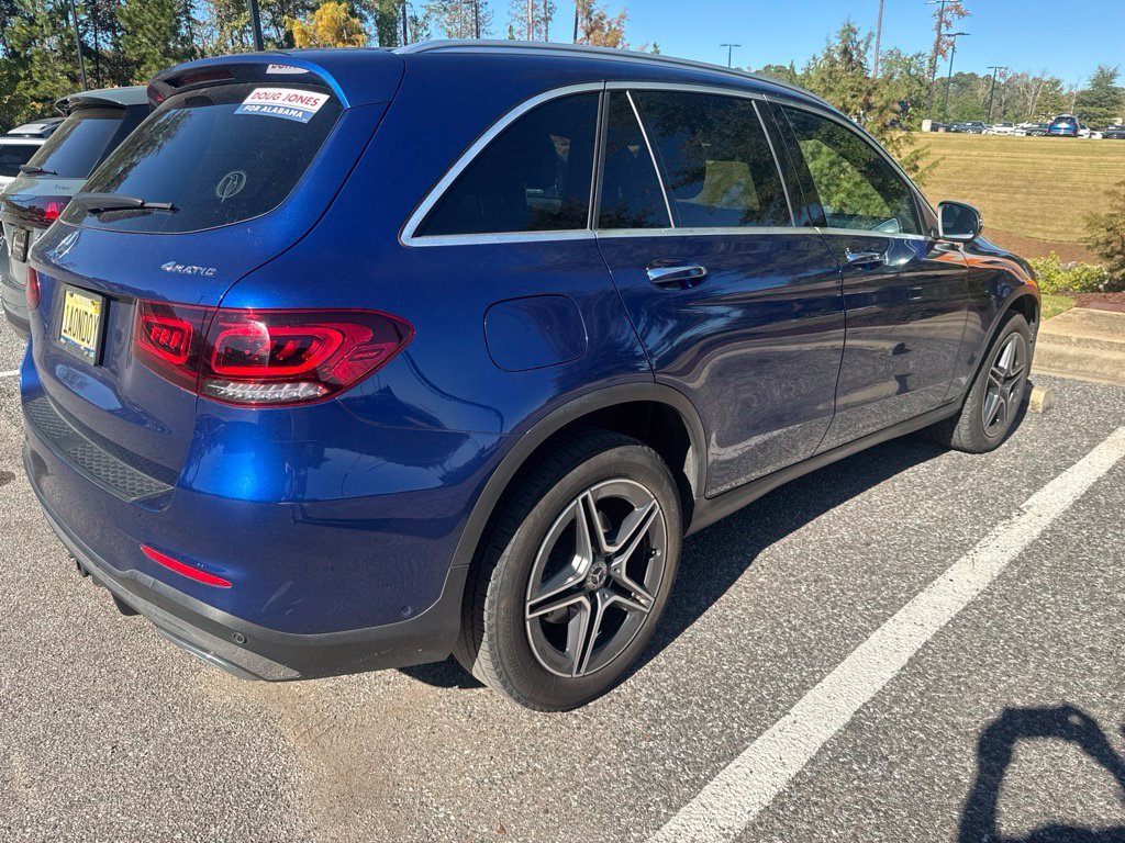 Used 2021 Brilliant Blue Metallic Mercedes-Benz GLC 300 image 5