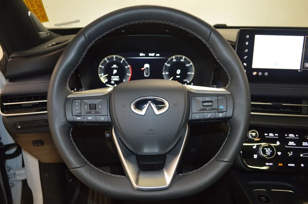 Certified Used 2026 White INFINITI SPORT image 17