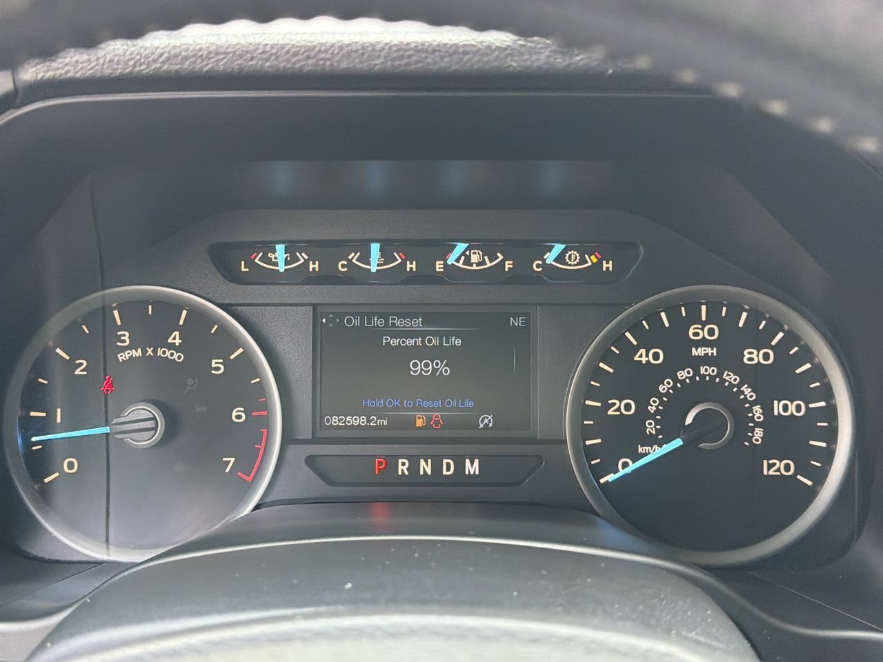 Used 2018 Shadow Black Ford XLT image 31