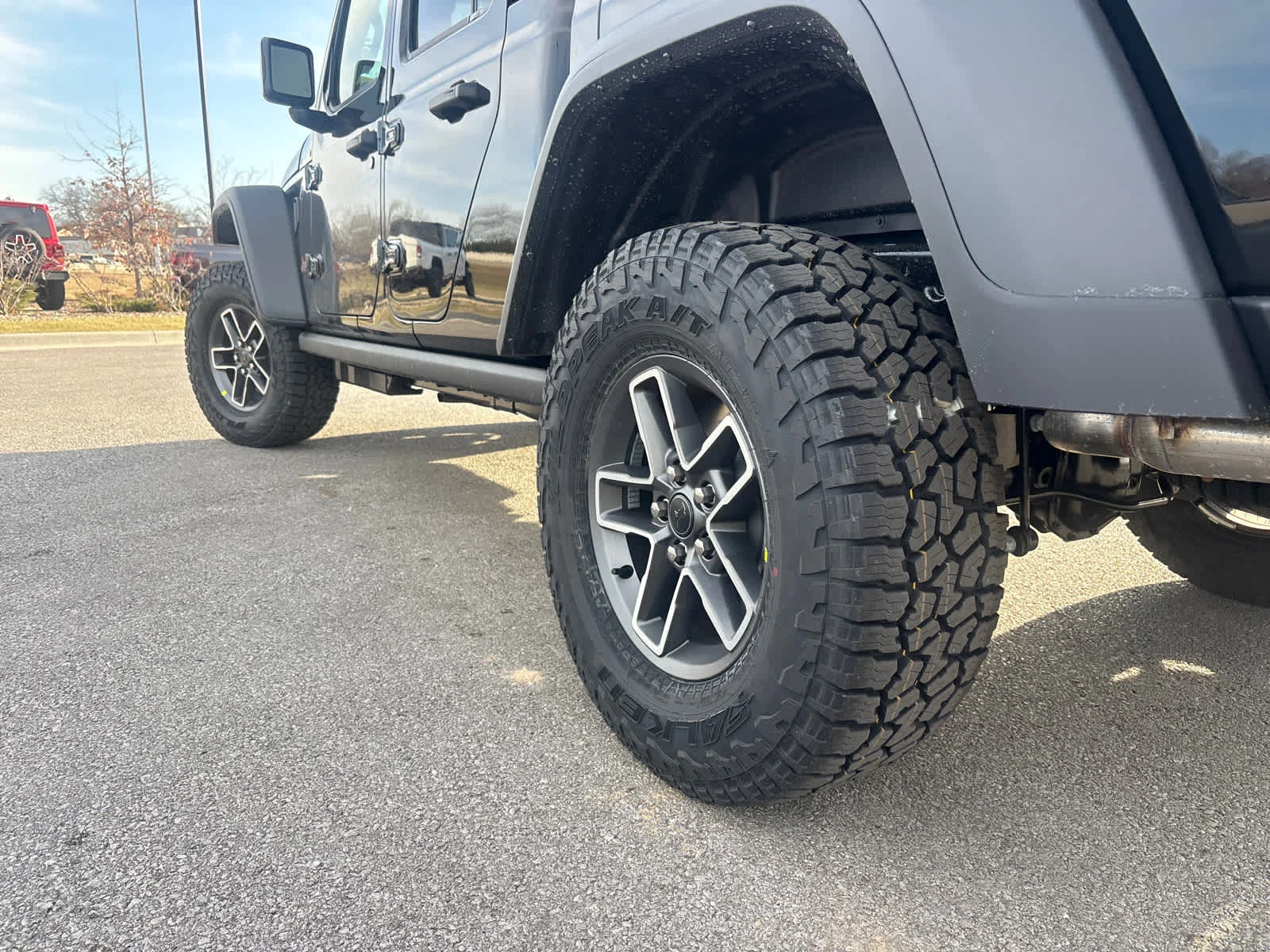 New 2026 Black Clear-Coat Exterior Paint Jeep Mojave image 6