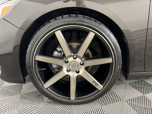 Used 2018 Black Honda LX image 35