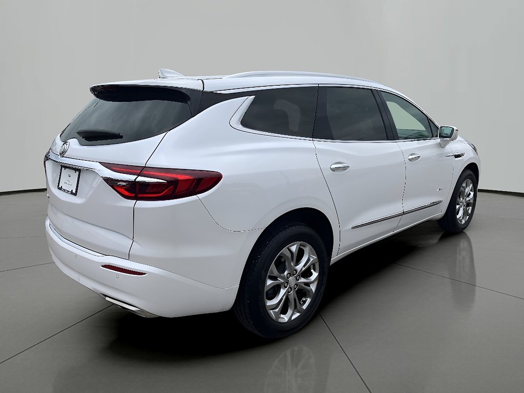 Used 2020 WHITE FROST TRICOAT Buick Avenir image 5