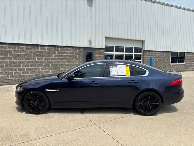 Used 2016 Dark Sapphire Jaguar 35t Prestige image 10