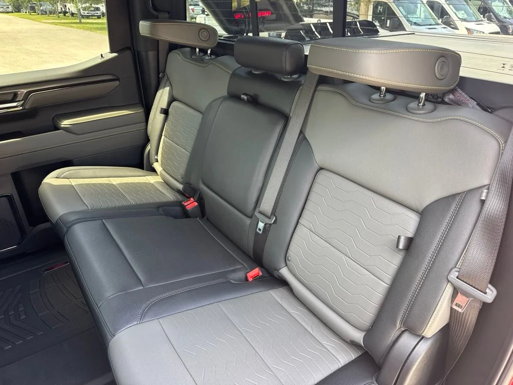 Used 2024 Red Chevrolet ZR2 image 11