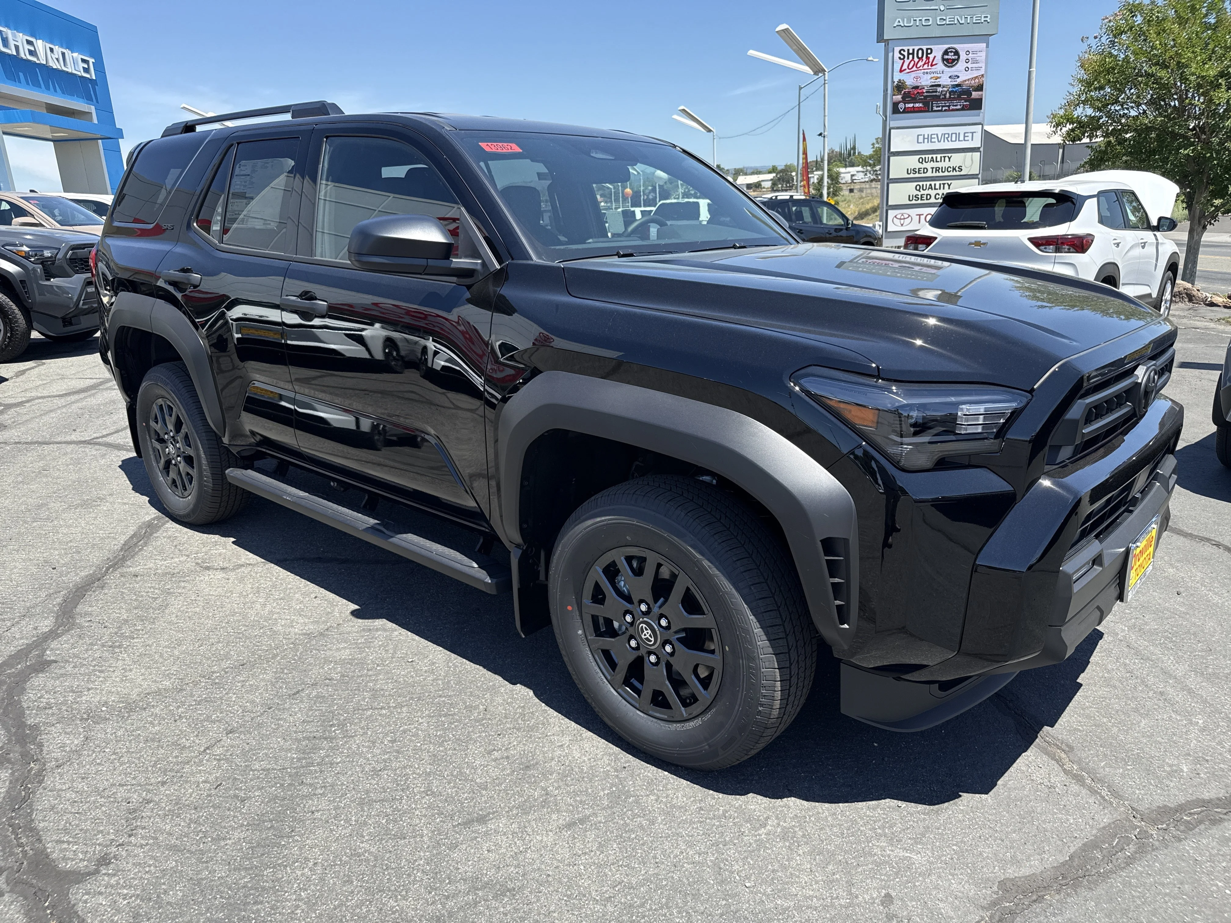 2026 Toyota 4Runner SR5 - Photo 6