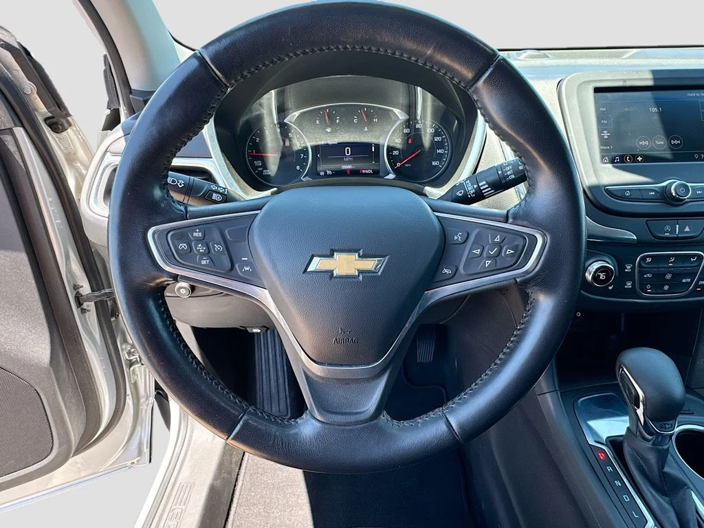 Used 2022 Silver Chevrolet LT image 11