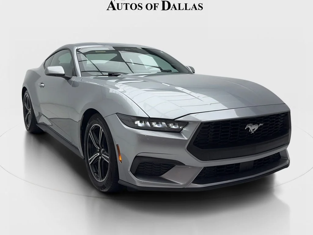 Used 2025 Silver Ford EcoBoost Premium image 2