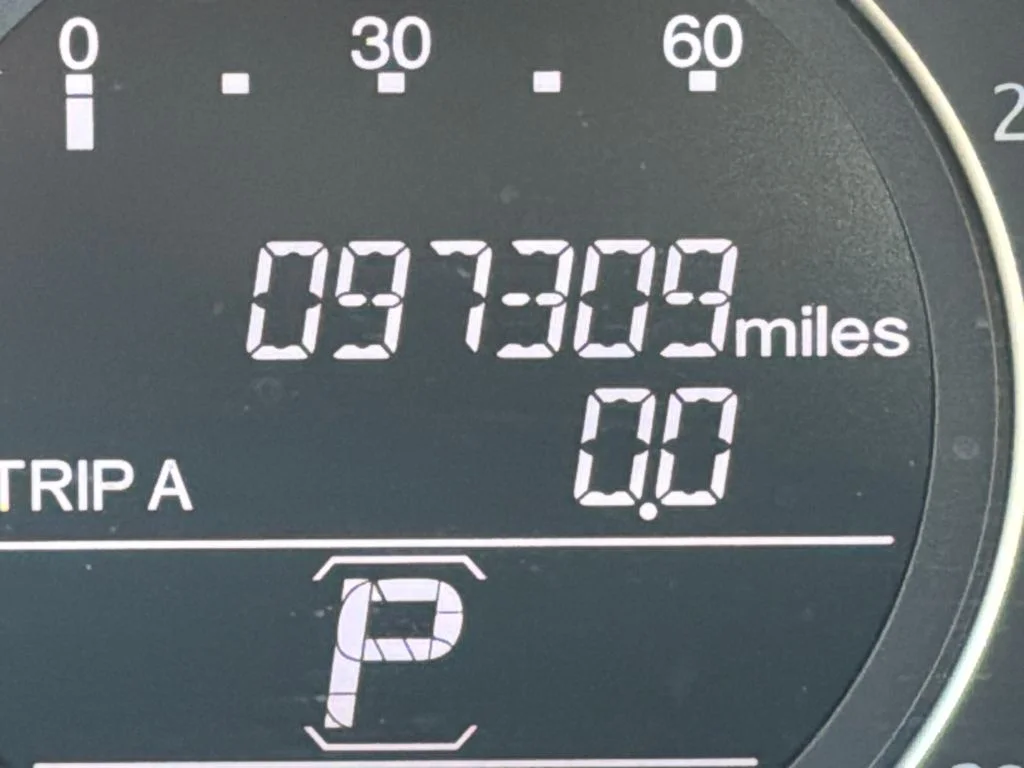 Used 2015 Beige Honda EX-L image 25