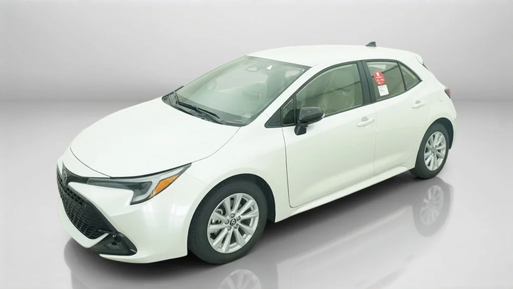 2027 Toyota Corolla Hatchback SE