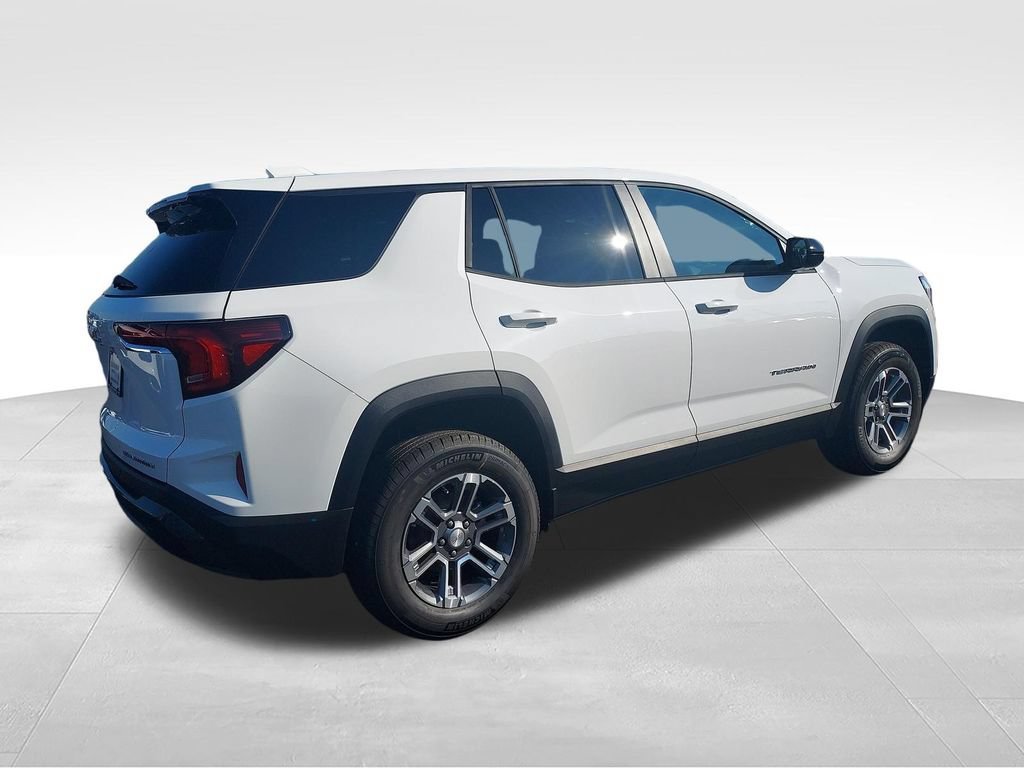 New 2027 Summit White GMC Elevation image 5