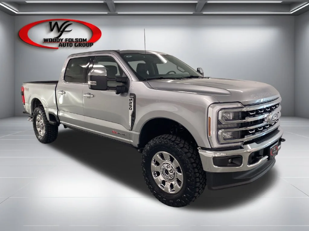 New 2027 Silver Ford Lariat image 3