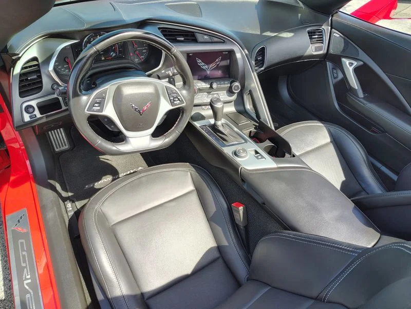 Used 2017 Red Chevrolet Stingray image 25
