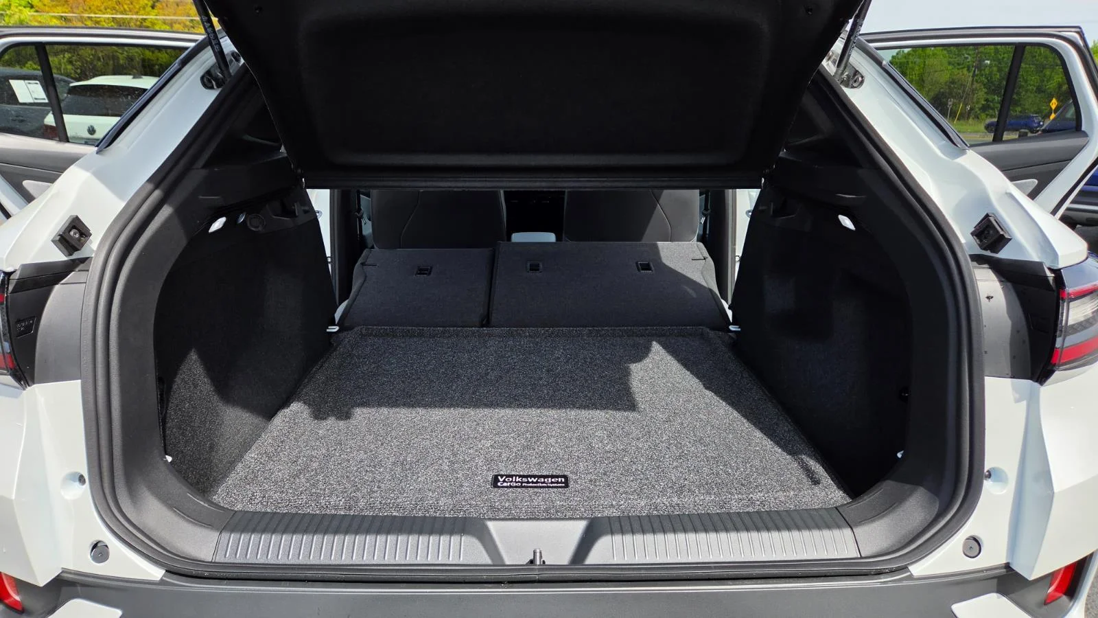 New 2026 Opal White Pearl Volkswagen Pro image 56