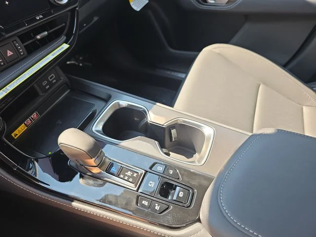 New 2026 Caviar Lexus PREMIUM image 25