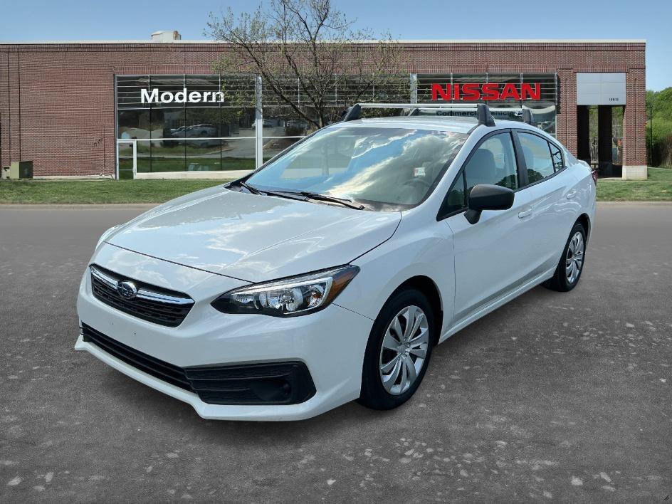 Used 2022 Crystal White Pearl Subaru Base image 1