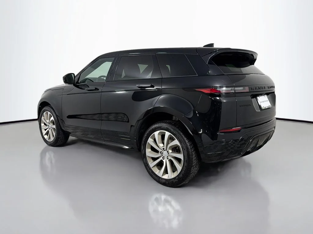 New 2026 Santorini Black Land Rover Hoxton Edition image 7