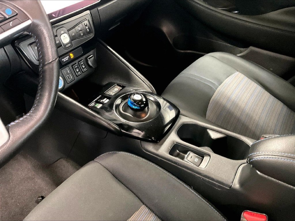 Used 2025 Blue Nissan SV Plus image 20
