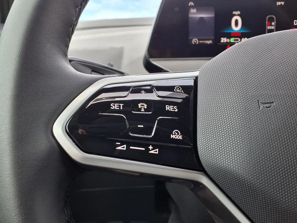New 2026 Arctic Blue Metallic Volkswagen Pro S image 12