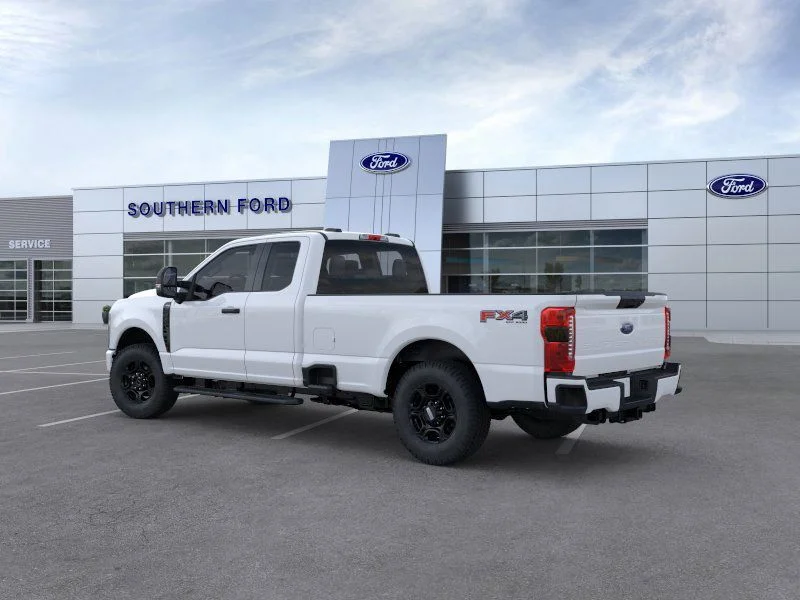 New 2025 Oxford White Ford XL image 4
