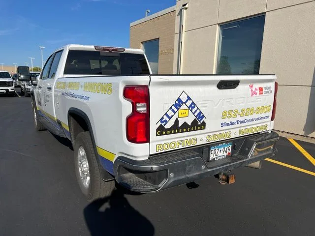 Used 2021 White Chevrolet LTZ image 3