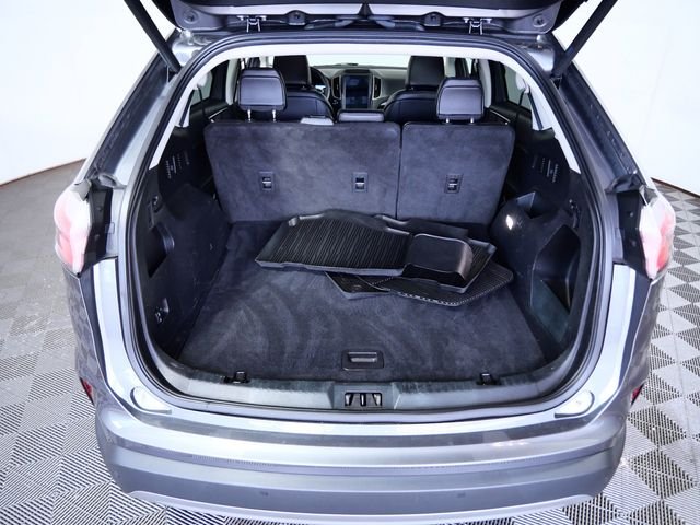 Certified Used 2024 Gray Ford SEL image 8