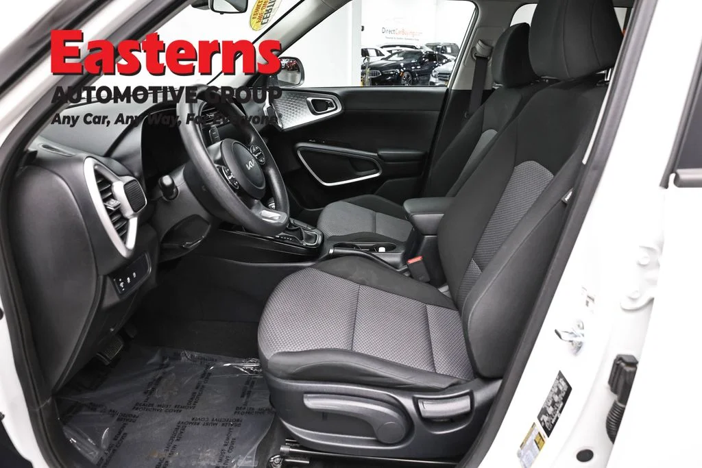 Used 2024 White Kia LX image 14