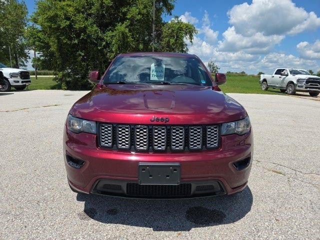 Used 2018 Jeep Grand Cherokee Altitude with VIN 1C4RJFAG6JC491614 for sale in Indianola, IA