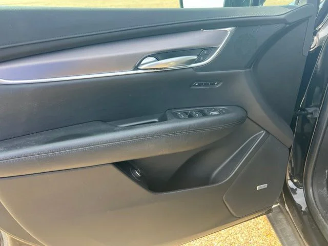 Used 2019 Black Cadillac Luxury image 3