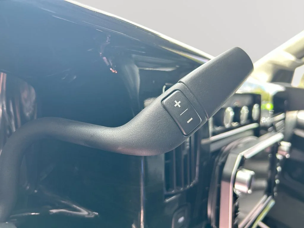 Used 2021 Silver Chevrolet LS image 19