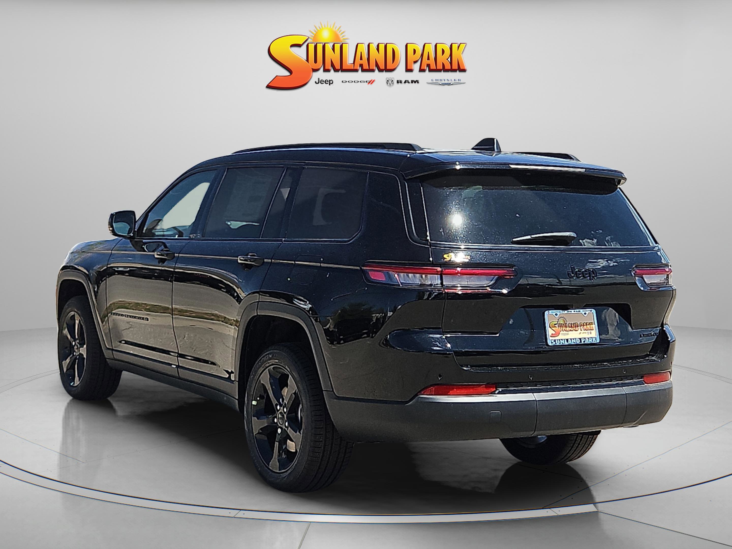 2025 Jeep Grand Cherokee L Limited - Photo 3