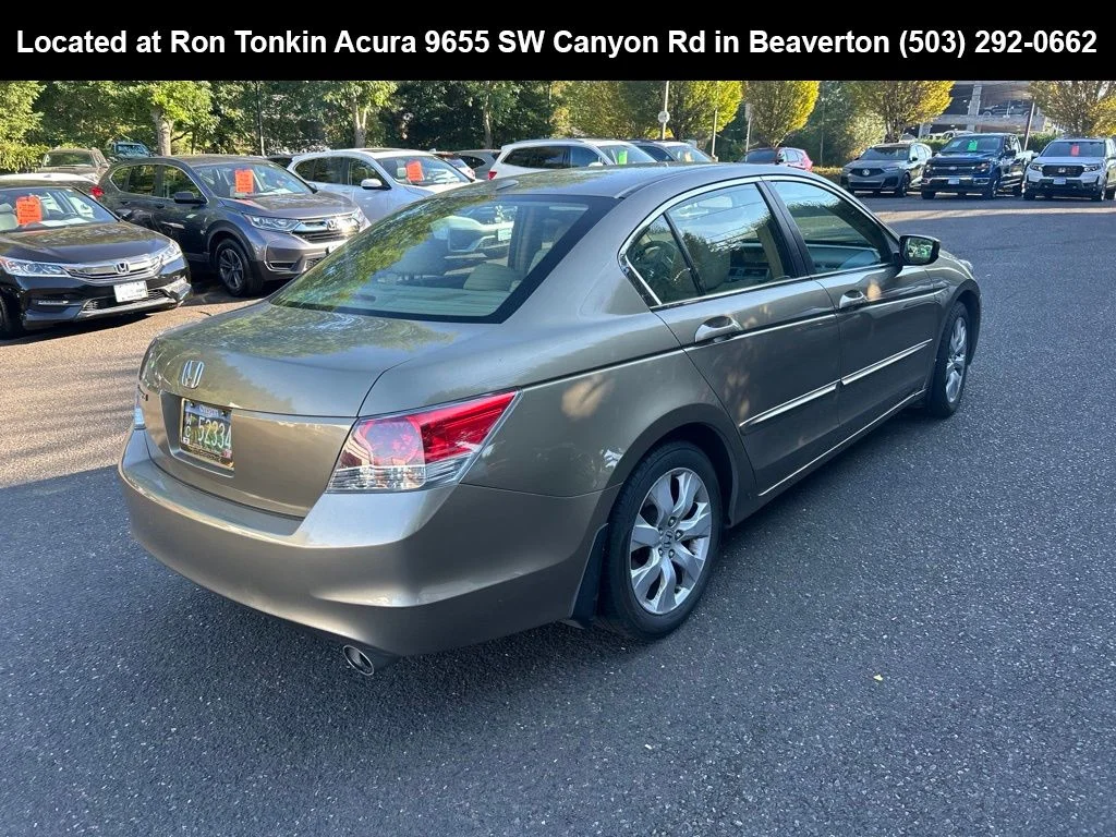 Used 2008 Bold Beige Metallic Honda EX-L image 3