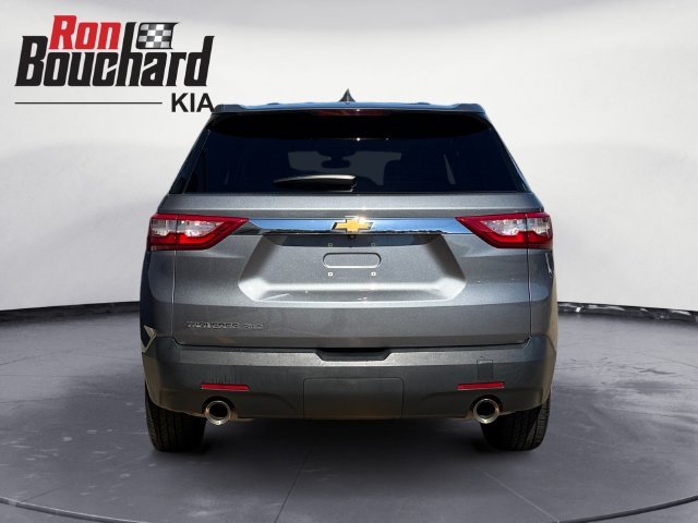 Used 2020 Gray Chevrolet LS image 3