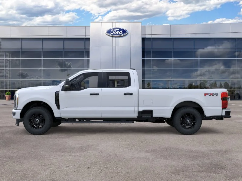 New 2026 Oxford White Ford XL image 31