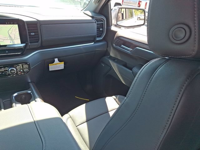 New 2026 Glacier White Tricoat GMC SLT image 11