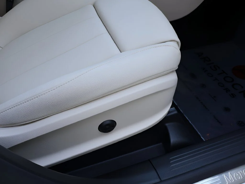New 2026 White149 Mercedes-Benz GLA 250 image 9