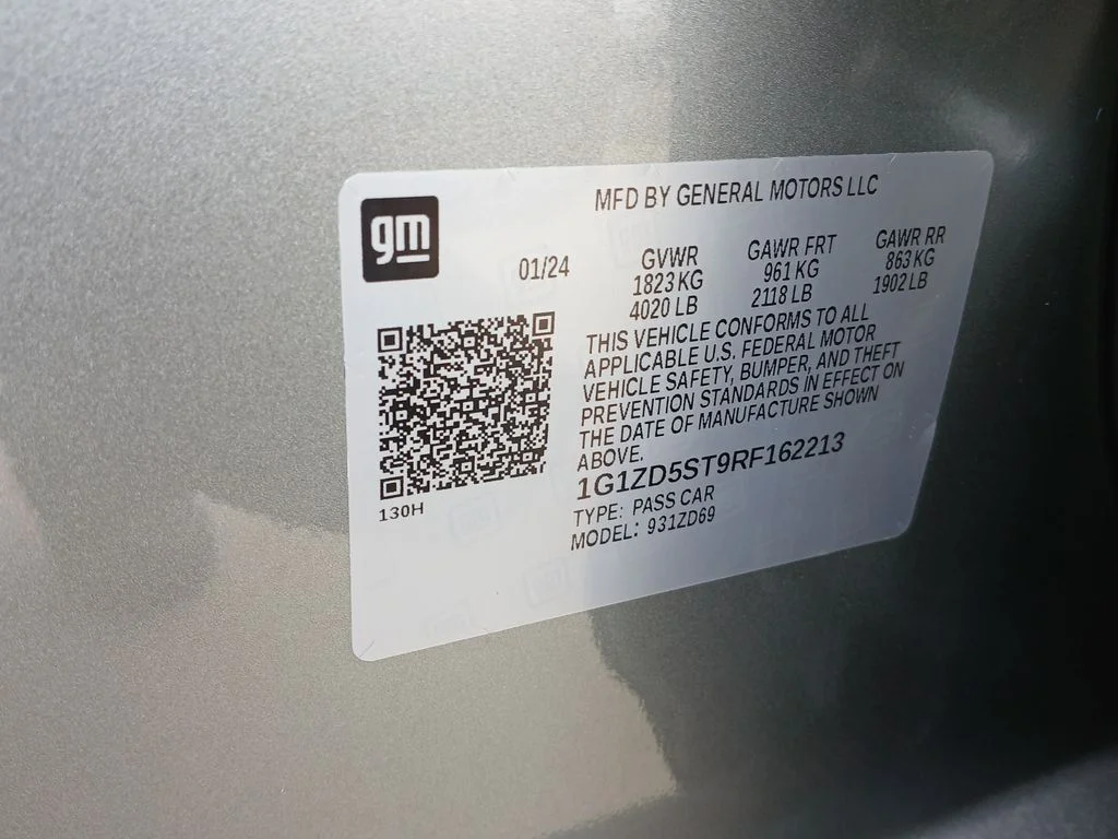 Used 2024 Gray Chevrolet LT image 35