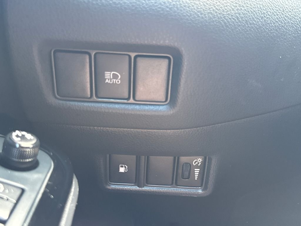 Used 2021 Red Toyota XLE image 31