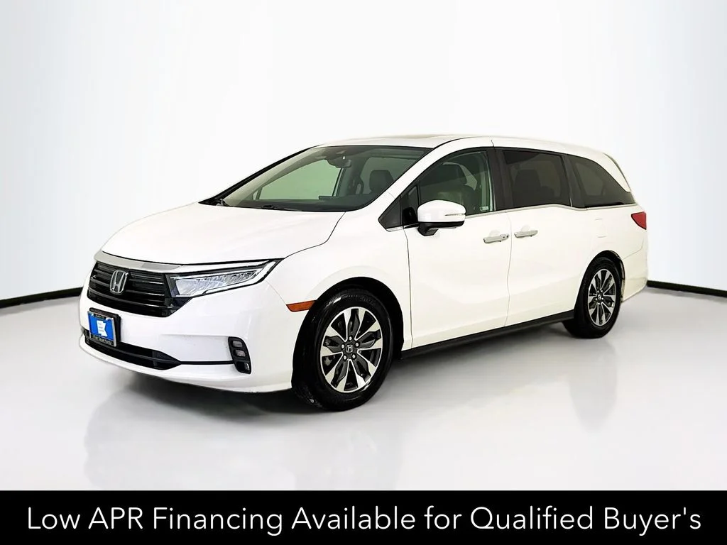 Certified Used 2023 Platinum White Pearl Honda EX-L image 3